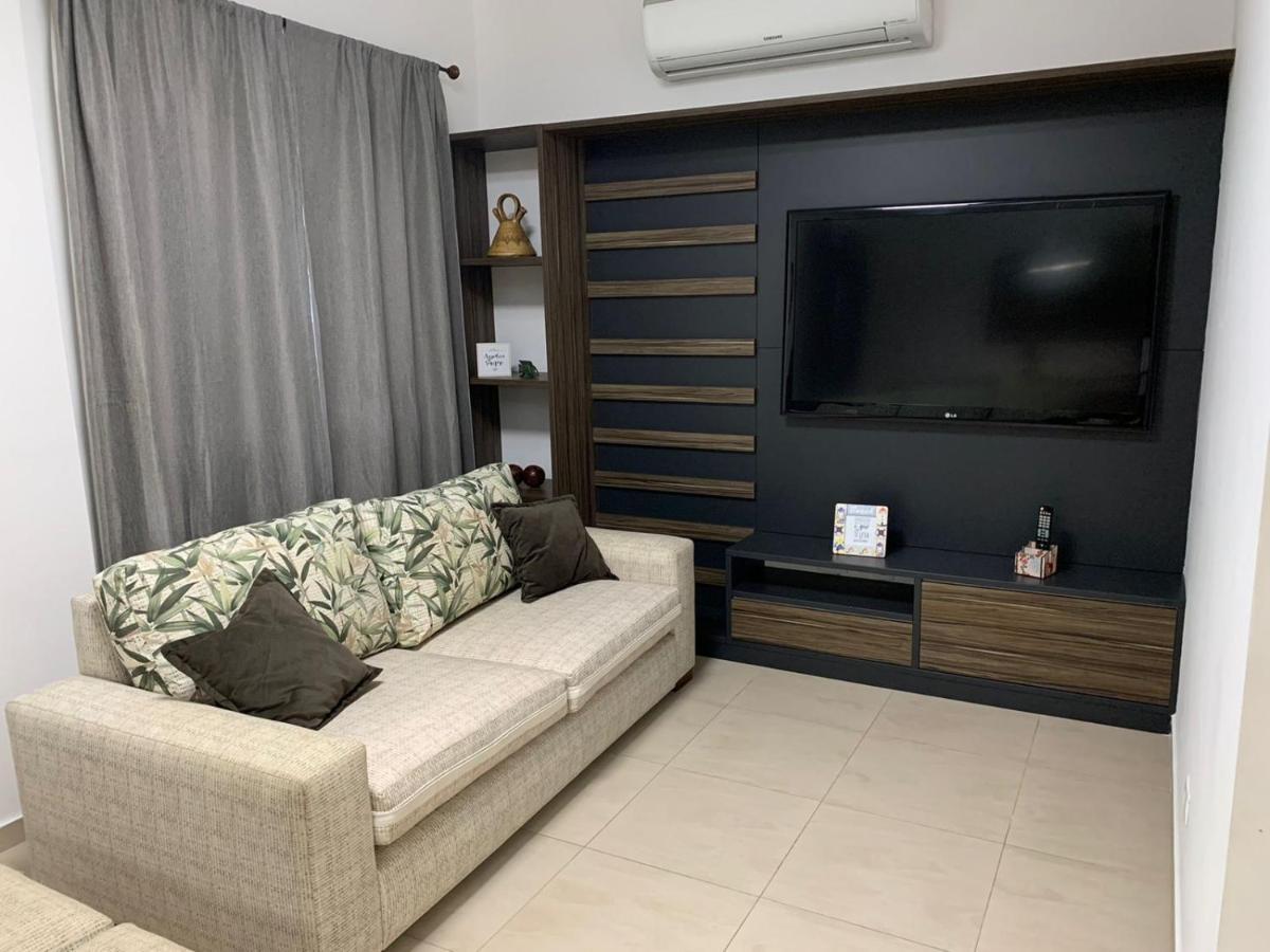 Apartamento Flat em Pitangueiras - sacada gourmet, 3 dorms, limpeza diária e serv de praia Guarujá Exterior foto